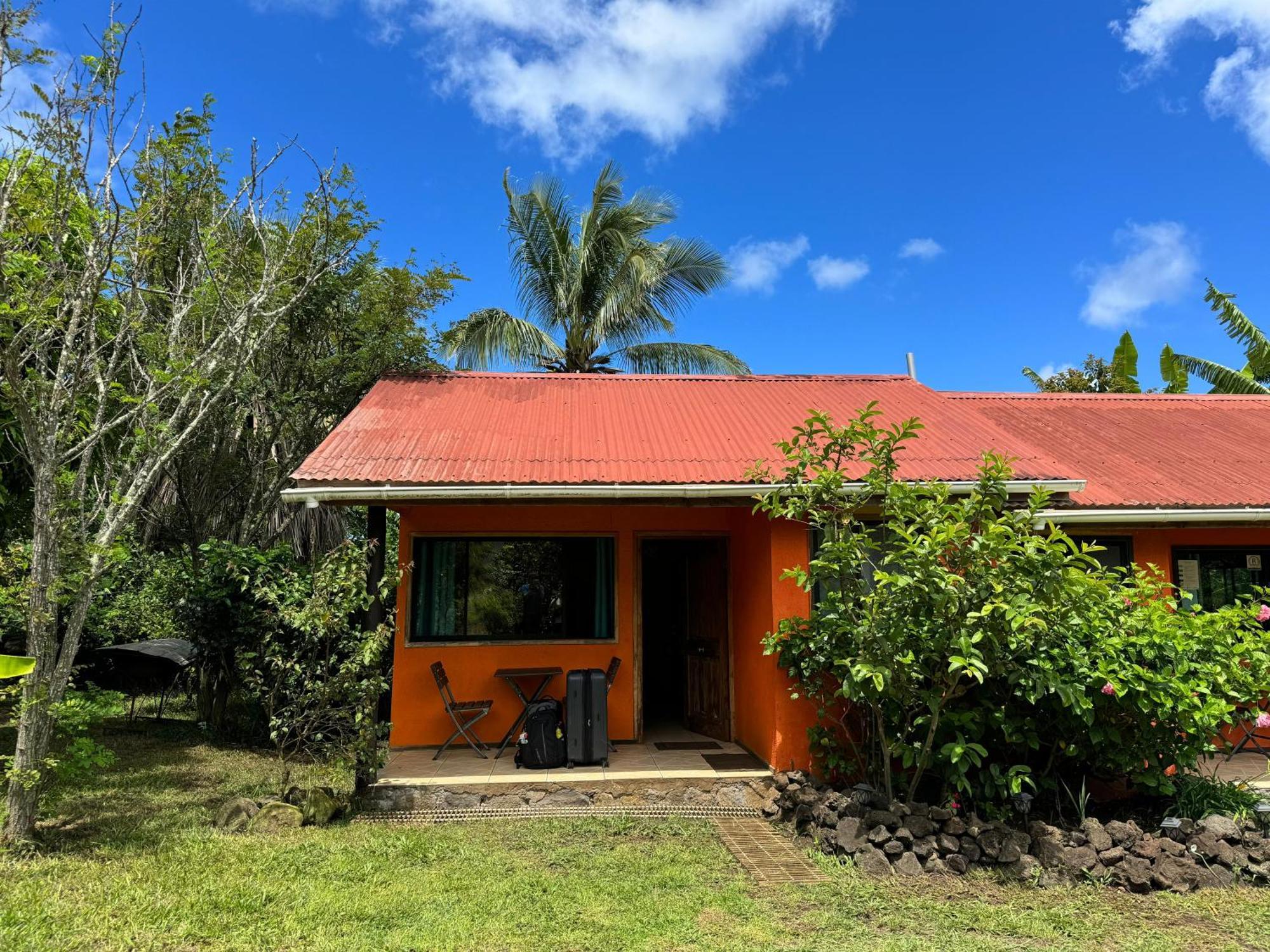 Cabañas Tangaroa y Hamea Hanga Roa Bagian luar foto