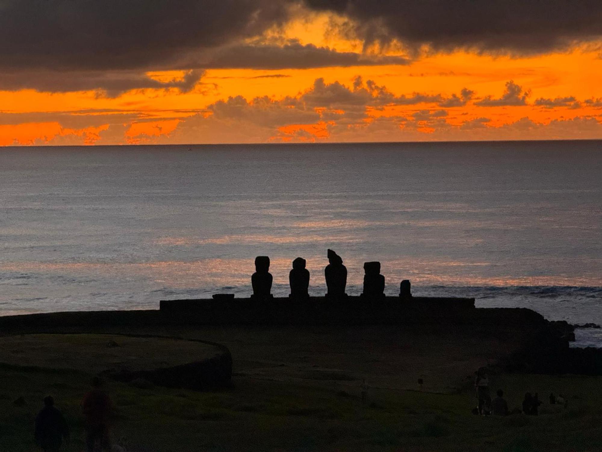 Cabañas Tangaroa y Hamea Hanga Roa Bagian luar foto